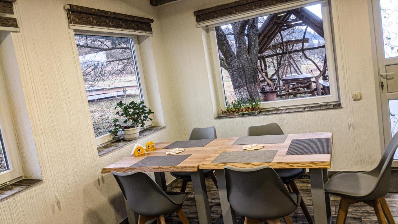 Gostynna Rodyna Hotel Izky Eksteriør billede