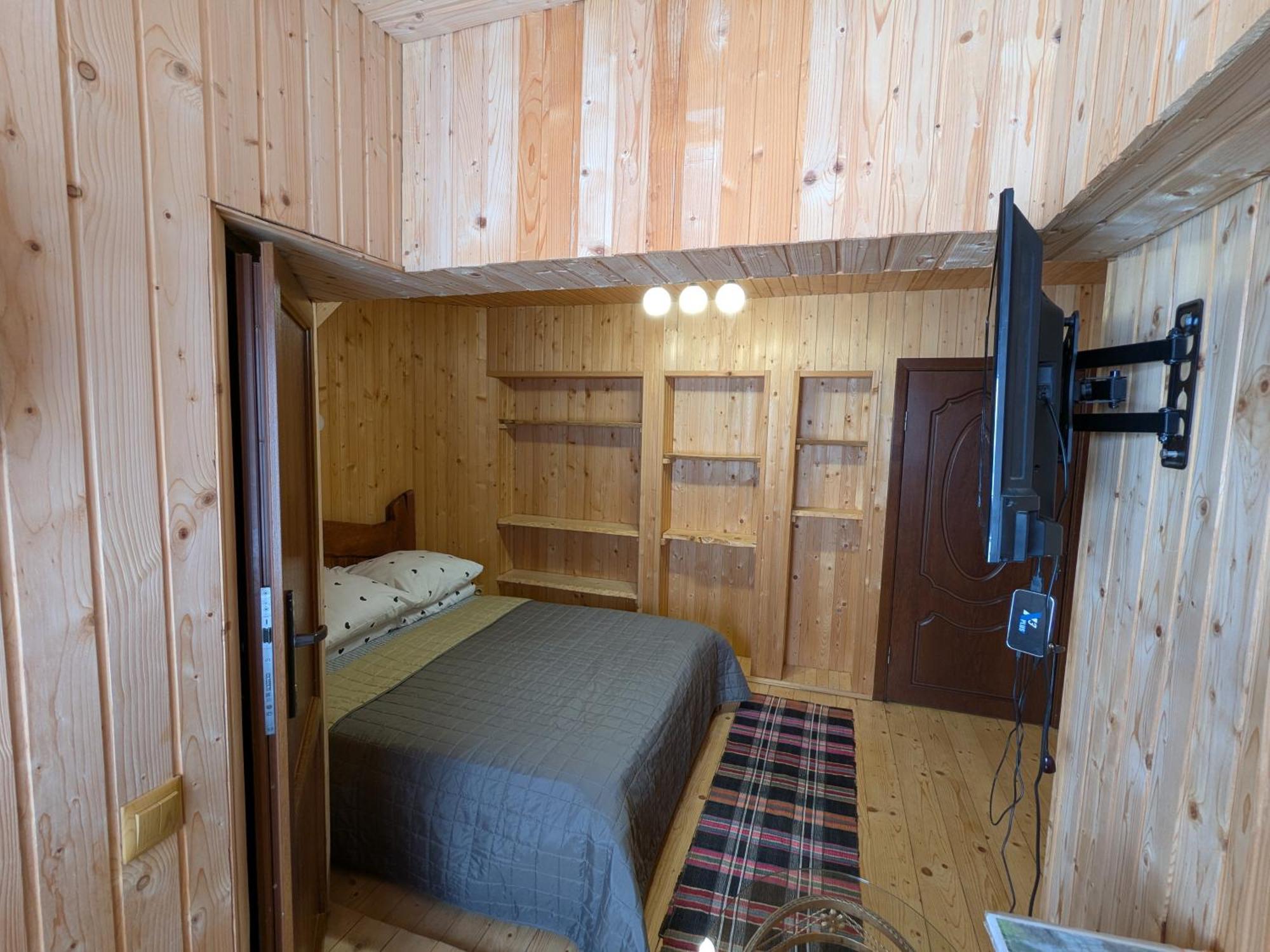 Gostynna Rodyna Hotel Izky Eksteriør billede