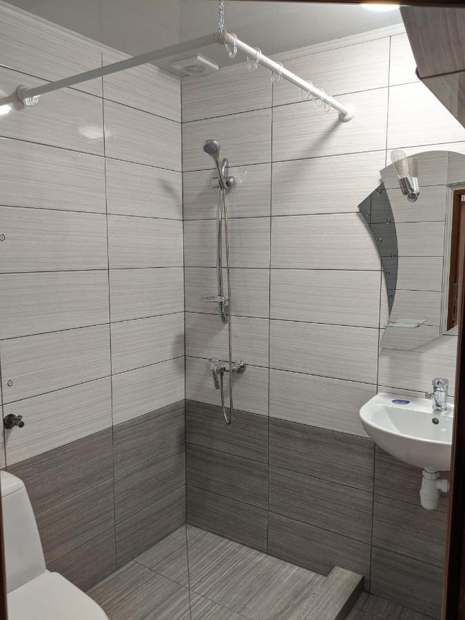 Gostynna Rodyna Hotel Izky Eksteriør billede